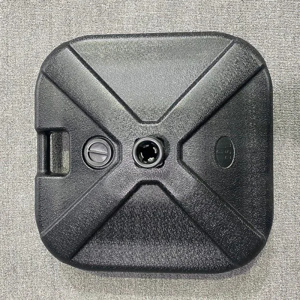 आज समुद्रकिनाऱ्यावरील ध्वज पाया स्थिरता, दृश्यमानता आणि आउटडोअर ब्रँडिंग कार्यप्रदर्शन कसे आकार देत आहेत?